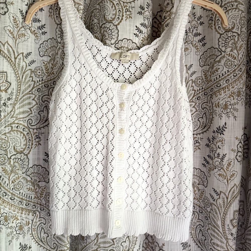 LOFT White Crochet Button-Front Tank Excellent Condition Size XS